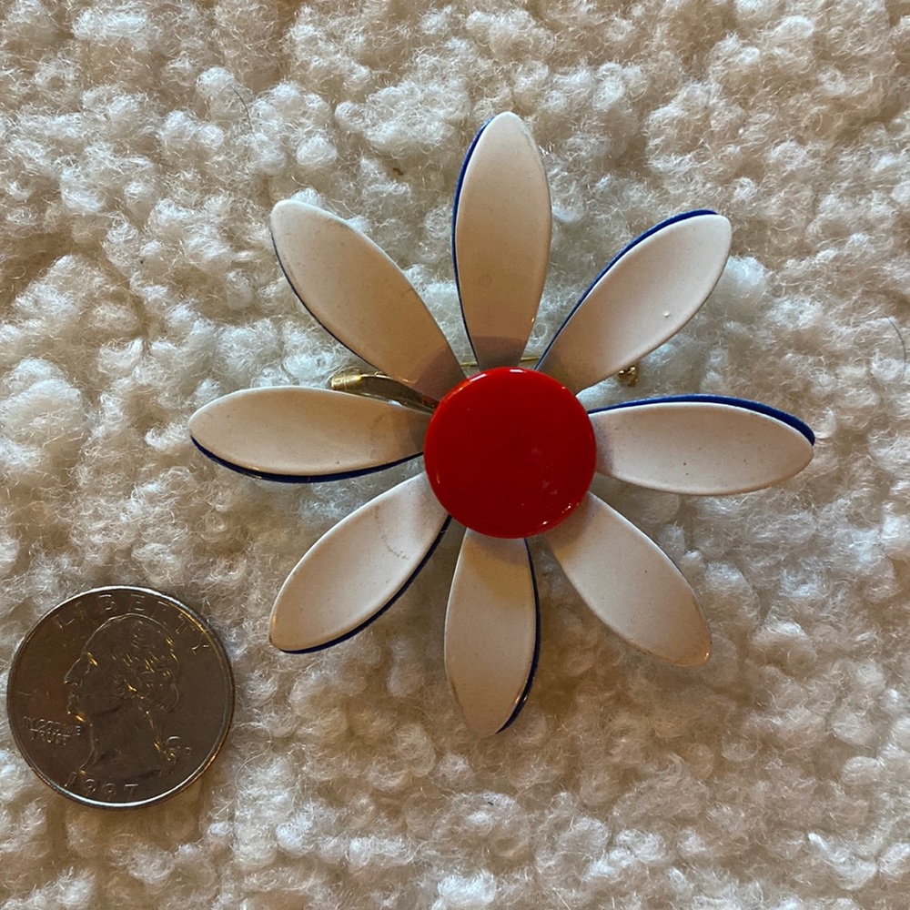 vintage flower brooch